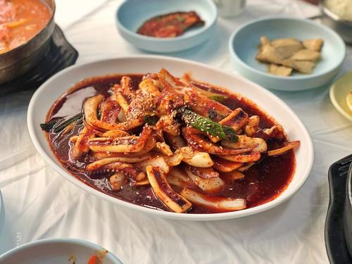 오늘은 떡복이입니다 넘 맛나서 또 배달했어요